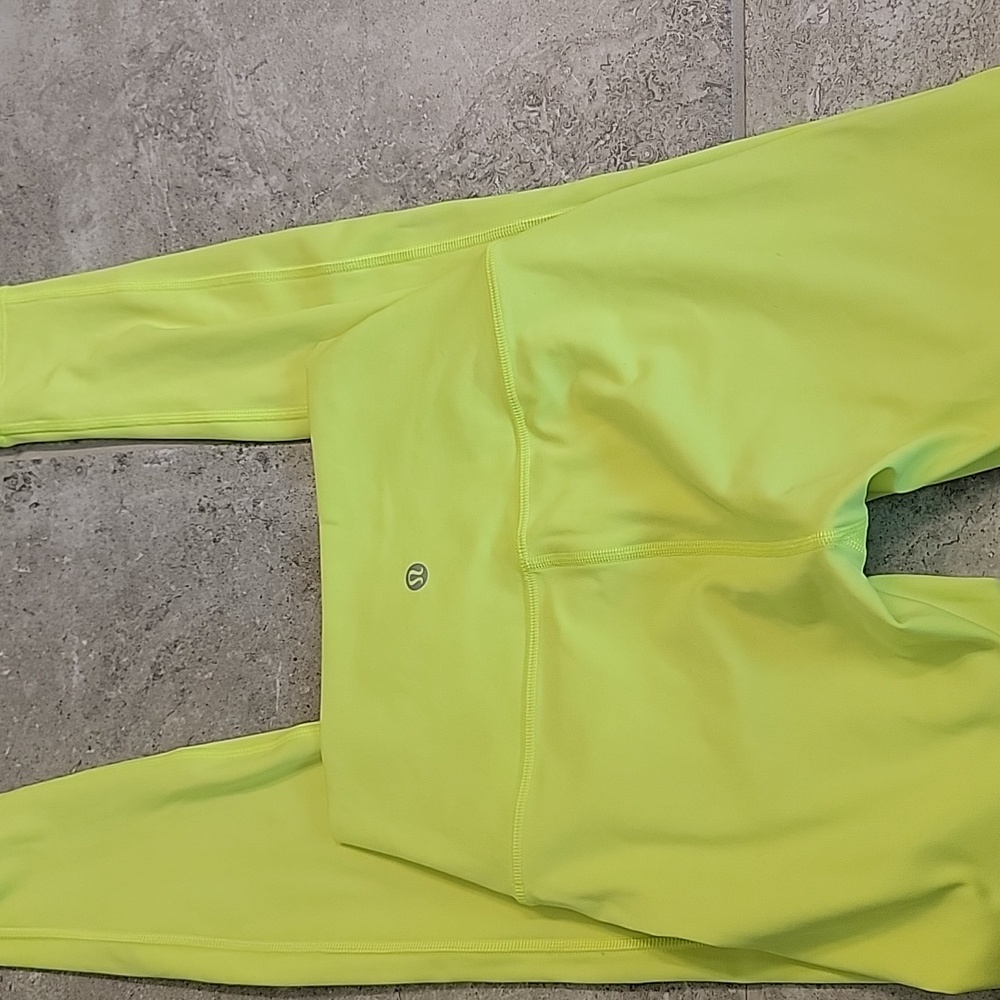 Lululemon highlighter yellow leggings size 2, 28 length